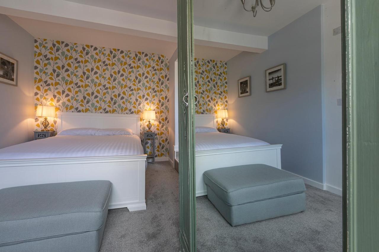 The Sleep-Inn Hare B&B Герн-Бей Екстер'єр фото